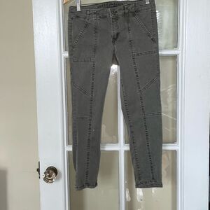 American eagle outfitter grey cargo skinny jean legging jegging crop size 2